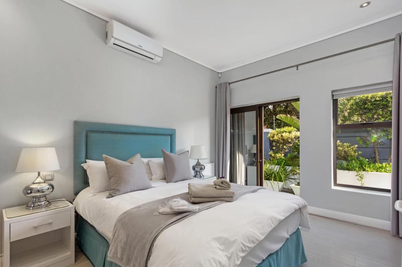 Ocean Breeze Sunset Beach - เคปทาวน์ ภายนอก รูปภาพ